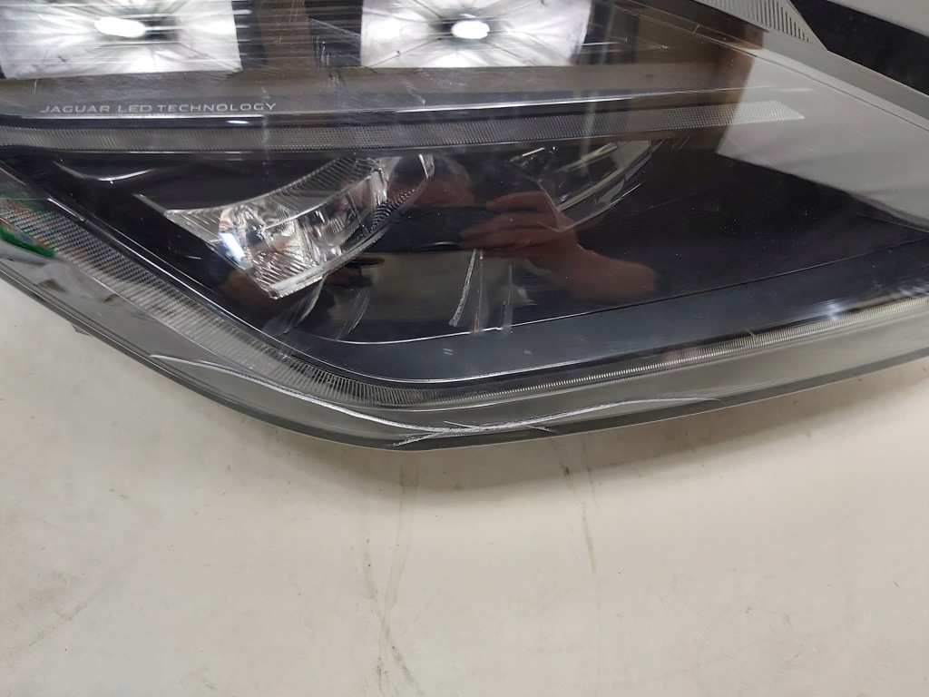 Фара правый  перед jaguar e-pace led рестайлинг  x540 m9c3-13w029-ec premium rt с Разборки