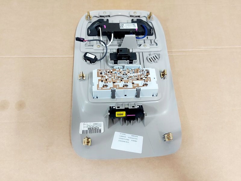 фото №7, Opel ampera лампа потолочный освещение кабины 22828398