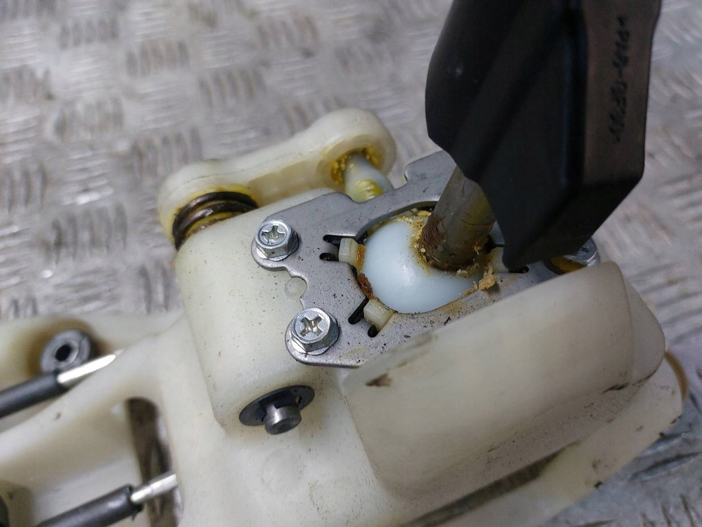 фото №7, Домкрат перемикання передач + троси 5b kia ceed i 1.6 crdi 43700-1h200