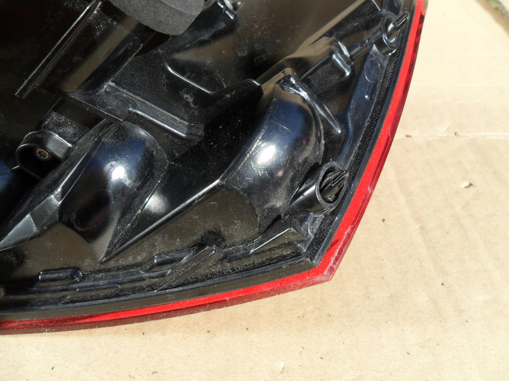 фото №11, Vw passat b8 kombi лампа левая задняя 3g9945095d