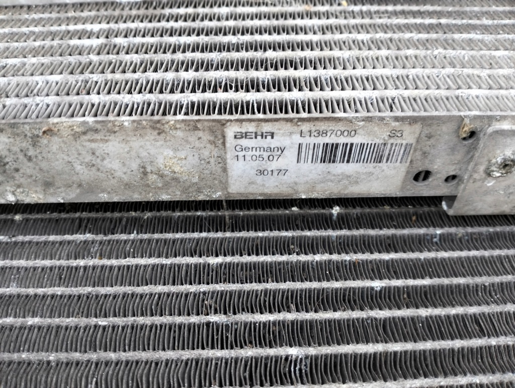 Комплект радиатор mercedes ml w164 3.0 cdi автоматическая коробка передач lata 2005-2008 Оригинал