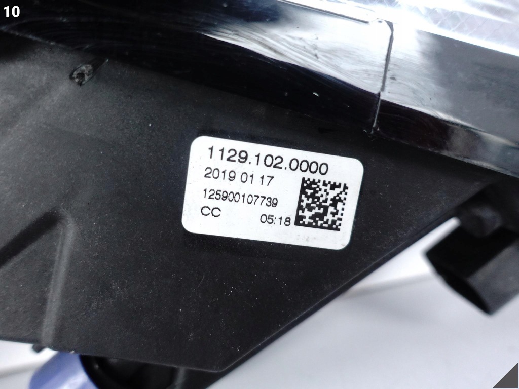 Porsche macan 95b рестайлинг  18- led поворотник фара противотуманная фара правый перед Доставка