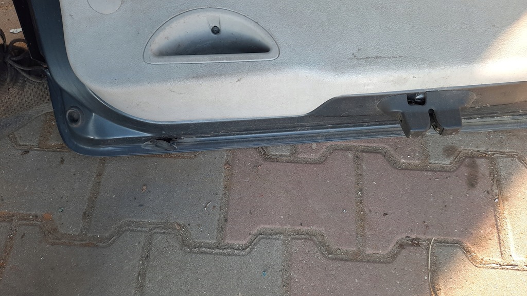 фото №5, Задняя крышка багажника renault laguna ii lift