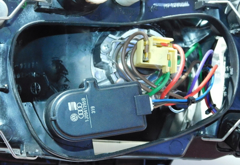 фото №16, Seat cordoba i fl фара prwy лампа правая