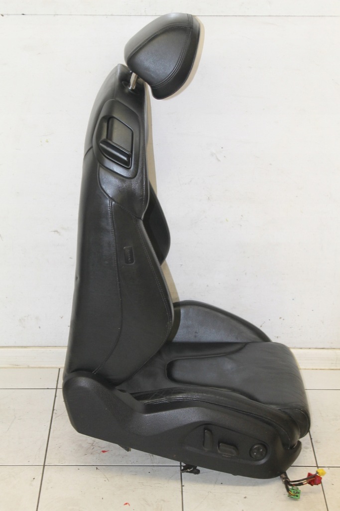 фото №13, Audi r8 420 06- сиденья audi r8 чёрные кожа eu