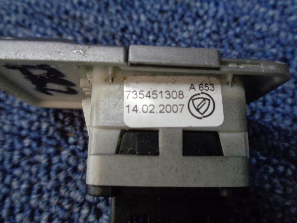 фото №5, Разъём вход usb 735451308 fiat bravo 2 ii 500