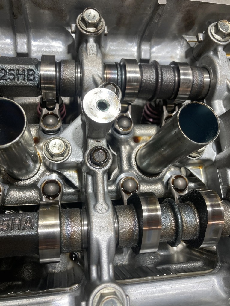 фото №7, Головка валы комплектная toyota rav4 v 19- 2.5 hybrid a25a-fxs