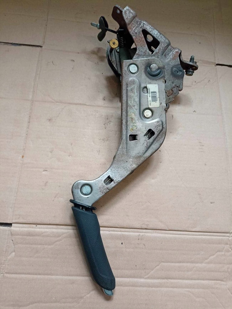 фото №1, Рычаг тормоза ручного peugeot 508