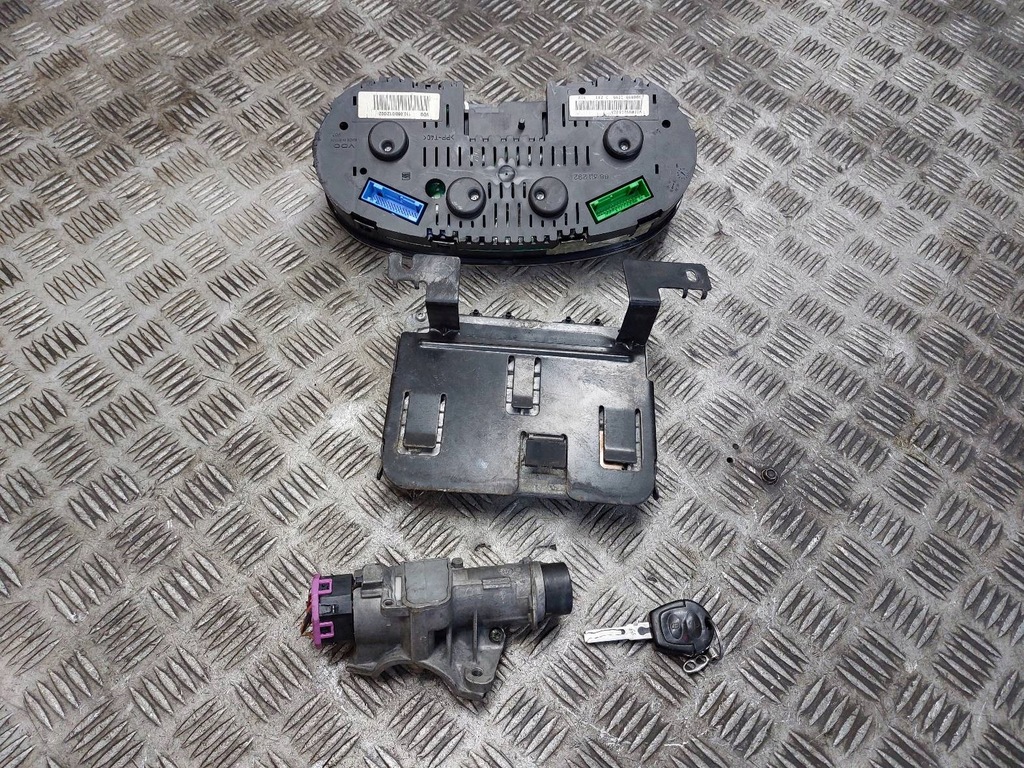 фото №9, Набор стартовый seat toledo ii 1.6 8v 06a906019br 4b0905851c 1m0920800a