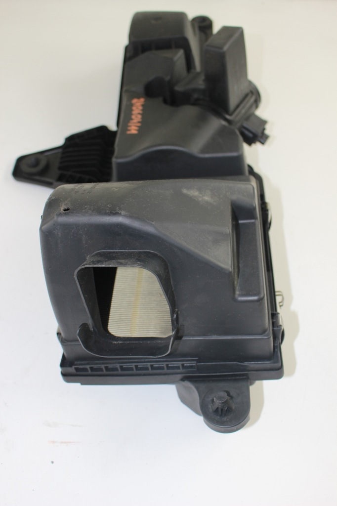 фото №7, Корпус фільтра повітря 70516653 bmw f20