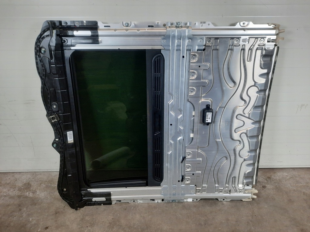 фото №5, Bmw x4 f26 люк