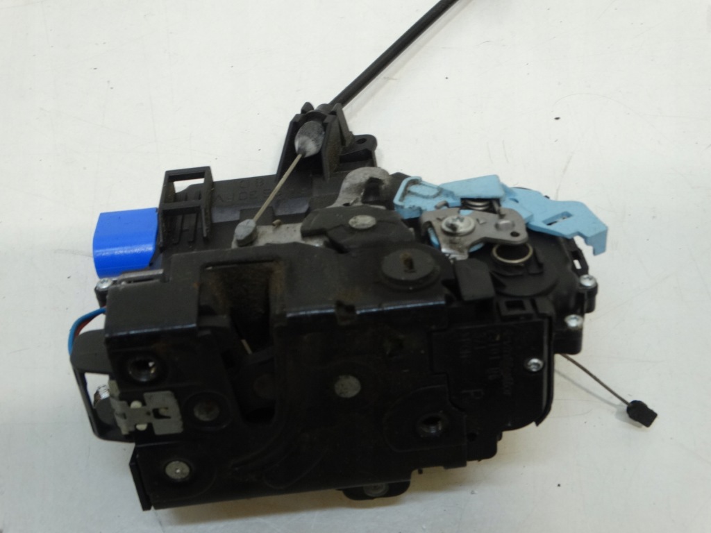 фото №10, Замок двері правий задній задня skoda octavia ii 7pin