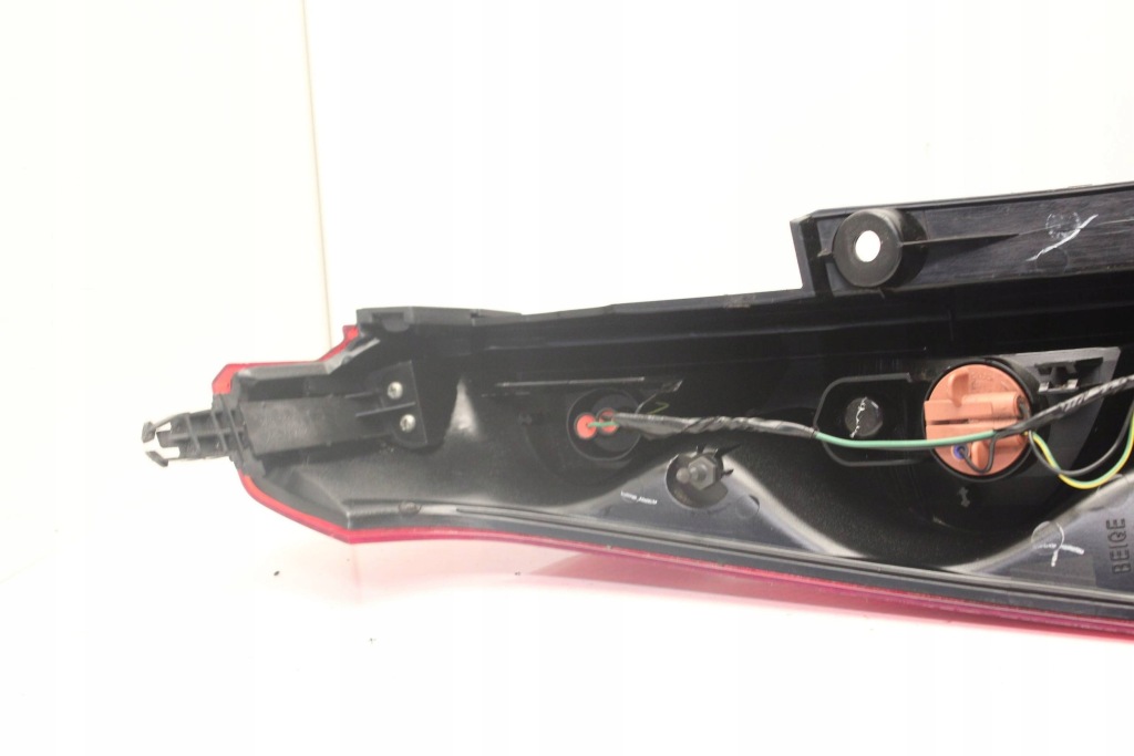 фото №8, Nissan note i e11 06r- лампа права задня правий задня