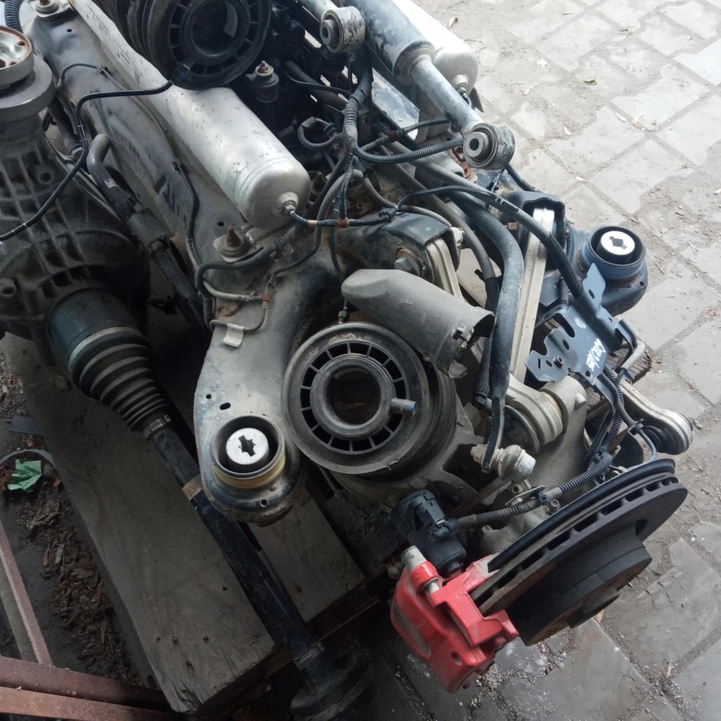 Maserati levante 2016- підвіска задні задні комплектна  оригінал warszawa Оригінал