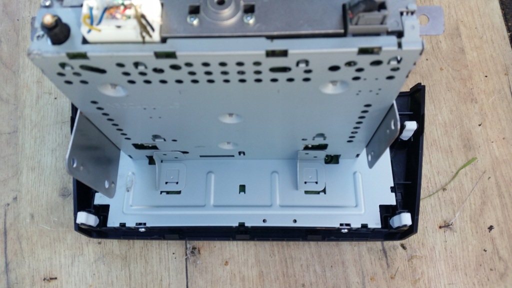 фото №3, Радіопрогравач cd mp3 mitsubishi space star