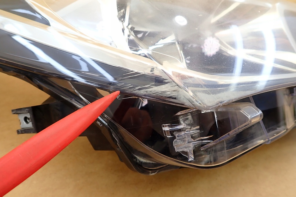 фото №7, Toyota corolla e16 lift 16- лампа фара права перед передня 02360 оригінальний номер