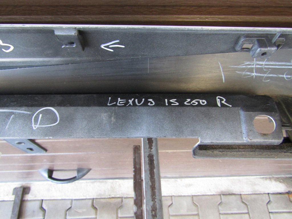 фото №7, Молдинг порог правая lexus is 250 is350 13- hybrid