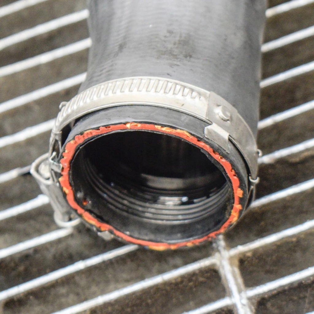 фото №5, Audi q3 8u 2014 левая сторона wąż / труба интеркулер