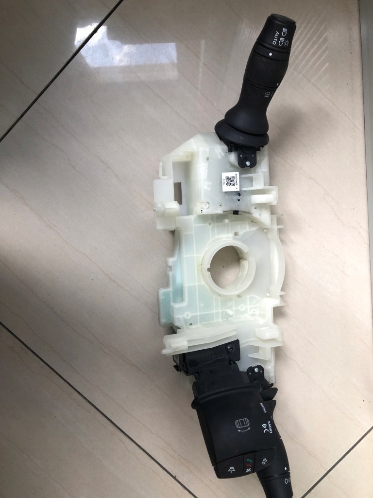 фото №1, Переключатель комбинированный renault master iv 255675983r--a