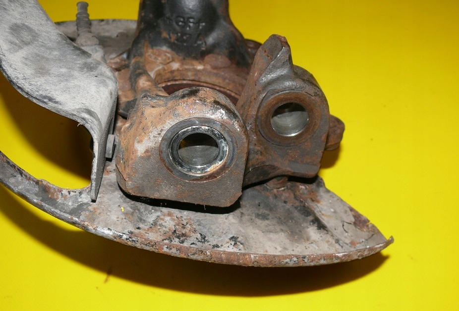 фото №4, Ступиця поворотний кулак правий перед vw phaeton 3.2 fsi