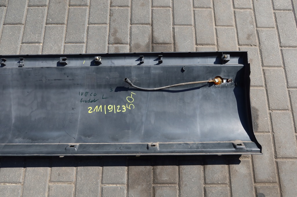 фото №9, Молдинг боковая правая iveco daily 500326829