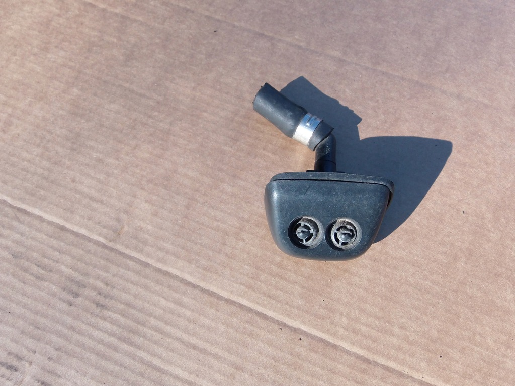 фото №1, Насадка распылителя лампы правый перед honda accord vii 7