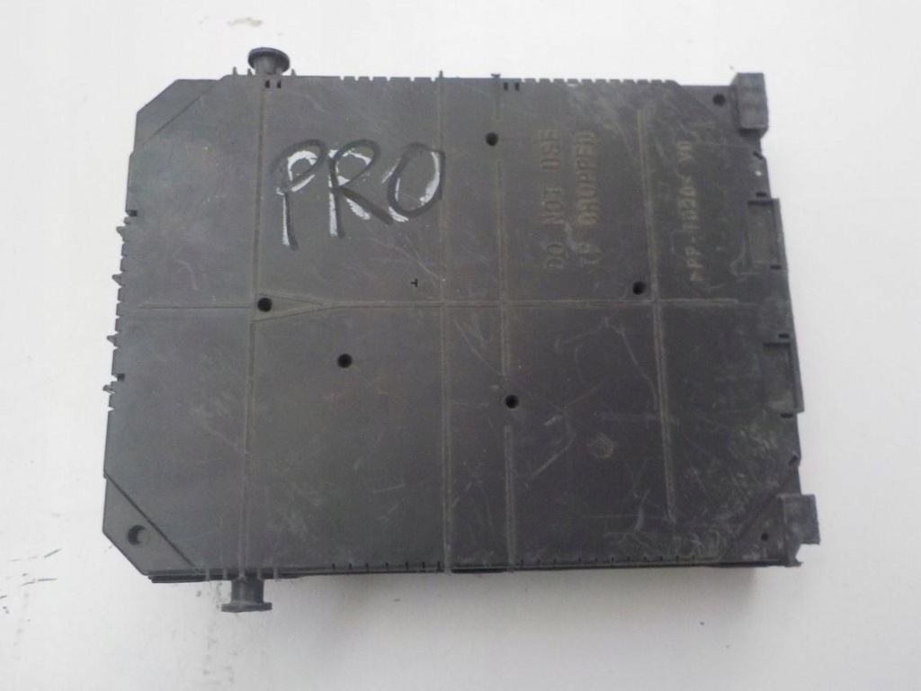 фото №1, Коробка предохранителей toyota proace jumpy 2018