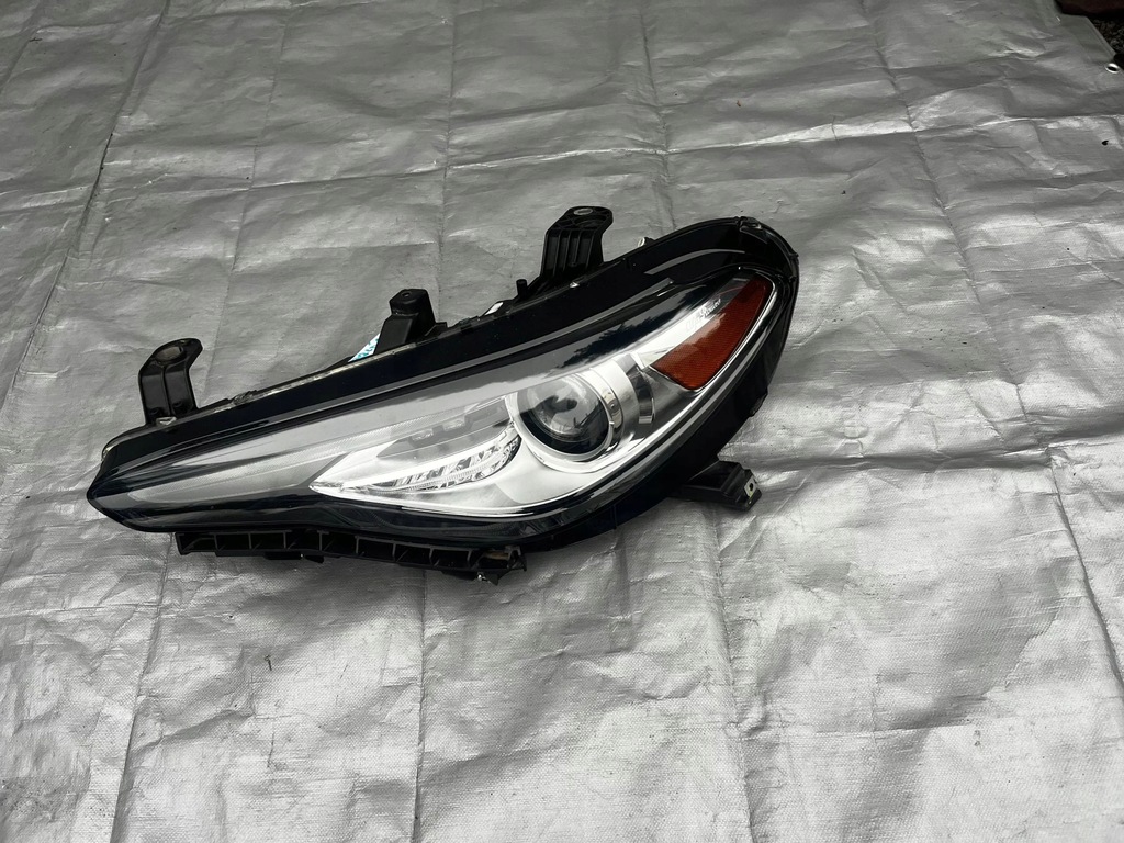 фото №1, Alfa romeo giulia лампа левая передняя 25w usa 2017-