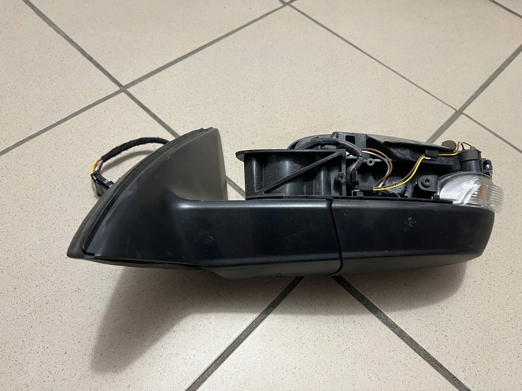 фото №10, Skoda rapid 5jb 8pin зеркало левая