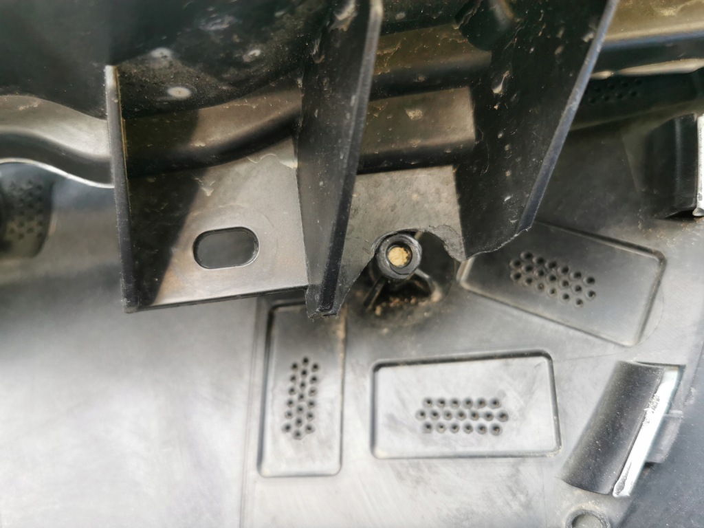 фото №14, Tesla model 3 протитуманні фари led бампер перед передній