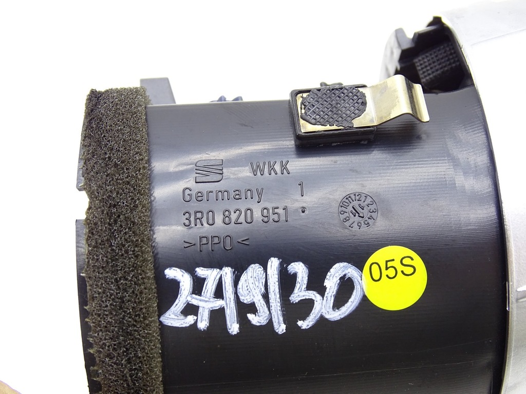 фото №8, Решётка обдув панели консоли правая левая exeo 3r