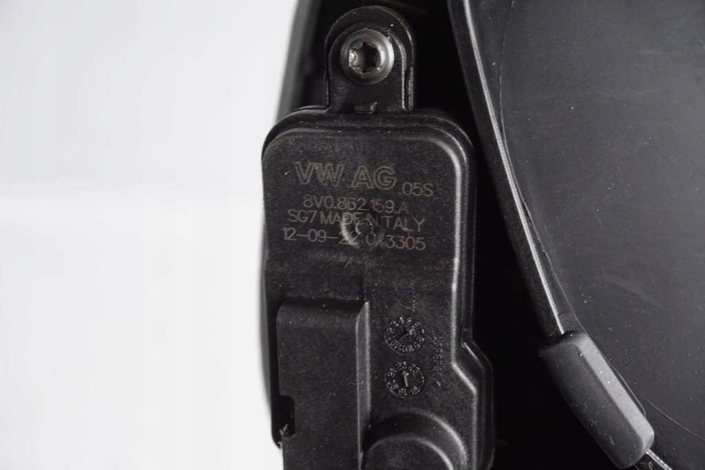 фото №8, Крышка заливной топлива vw id.4 11a809857e