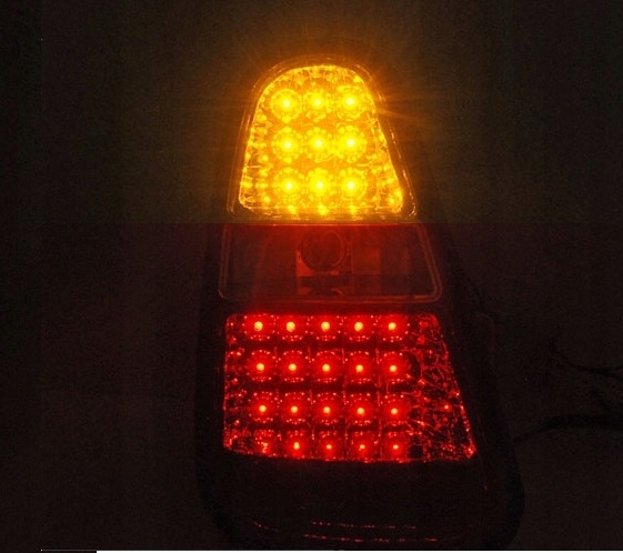 фото №2, Лампы светодиодный mini cooper r50 r52 r53 04-06r red