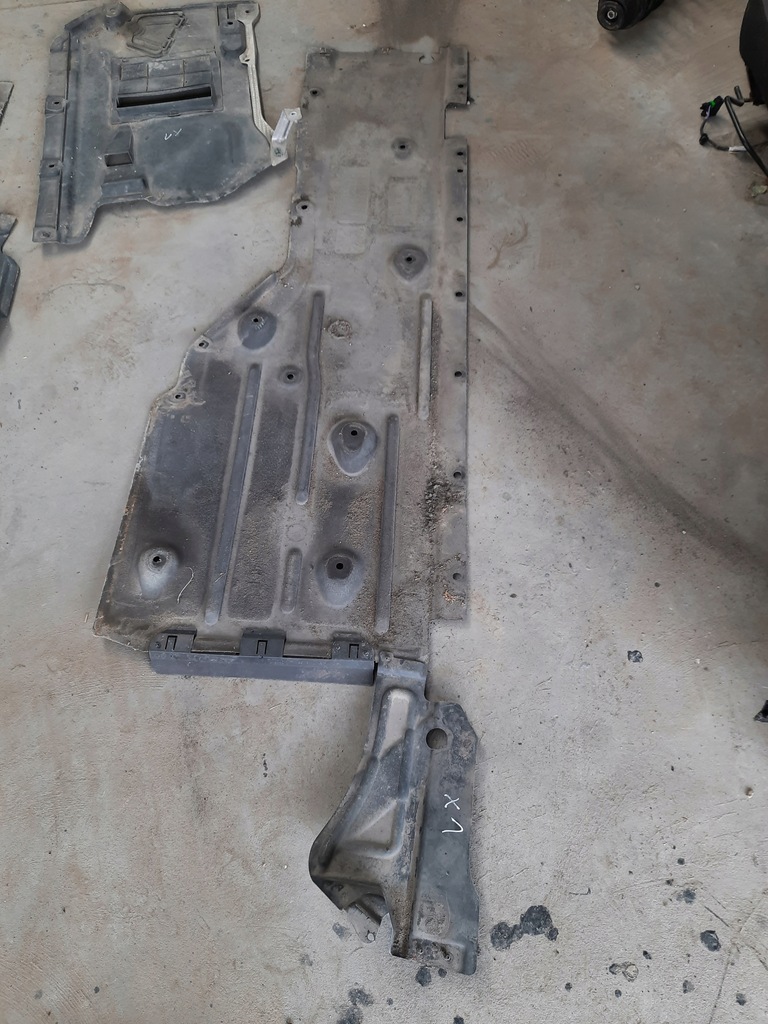 фото №5, Bmw x1 e84 2.0 20i защита подвеска kpl.