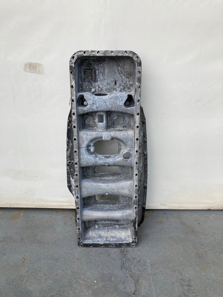 Scania r xpi основание картера масляный 1942851 в Украине