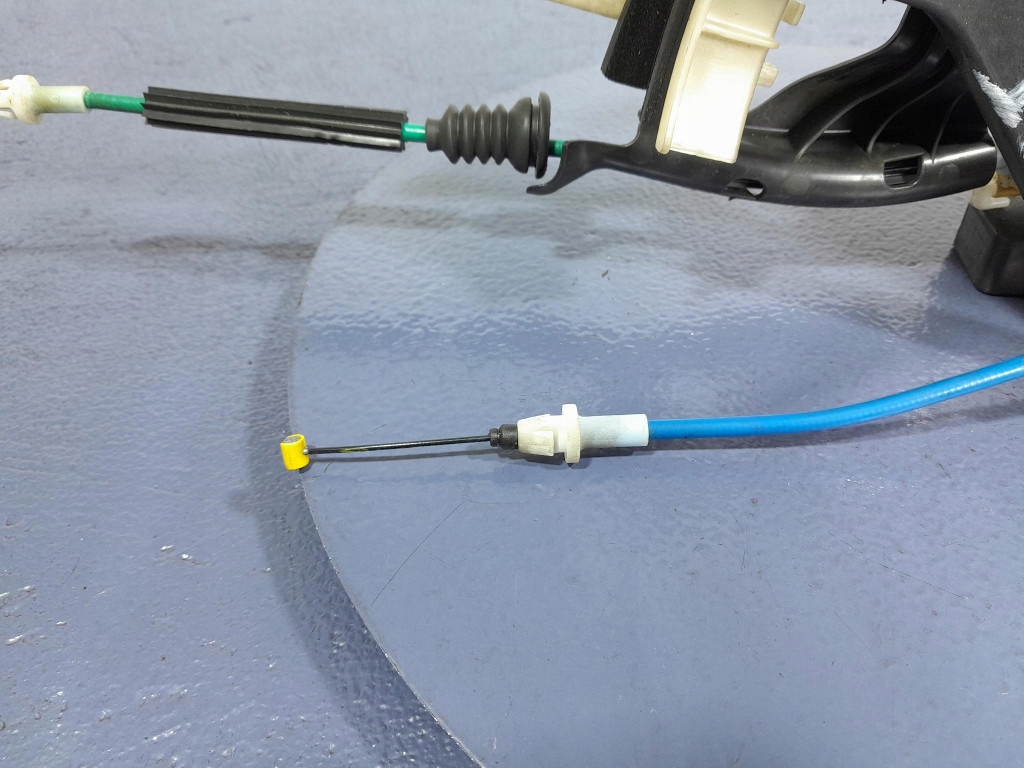 фото №5, Alfa romeo tonale замок дверь задняя задний правый 5 pin 50536547