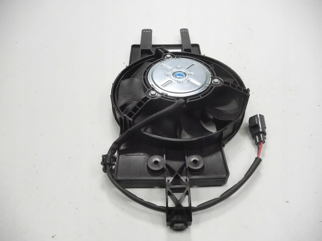 фото №7, Ford c-max вентилятор оригинальный номер 2223749