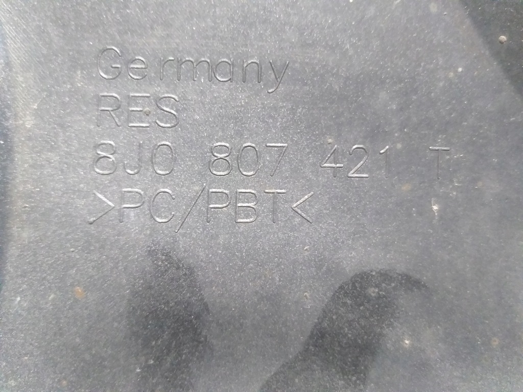 Бампер задня дифузор накладка audi tt 08-14 s line 8j0 8j0807421t Ціна