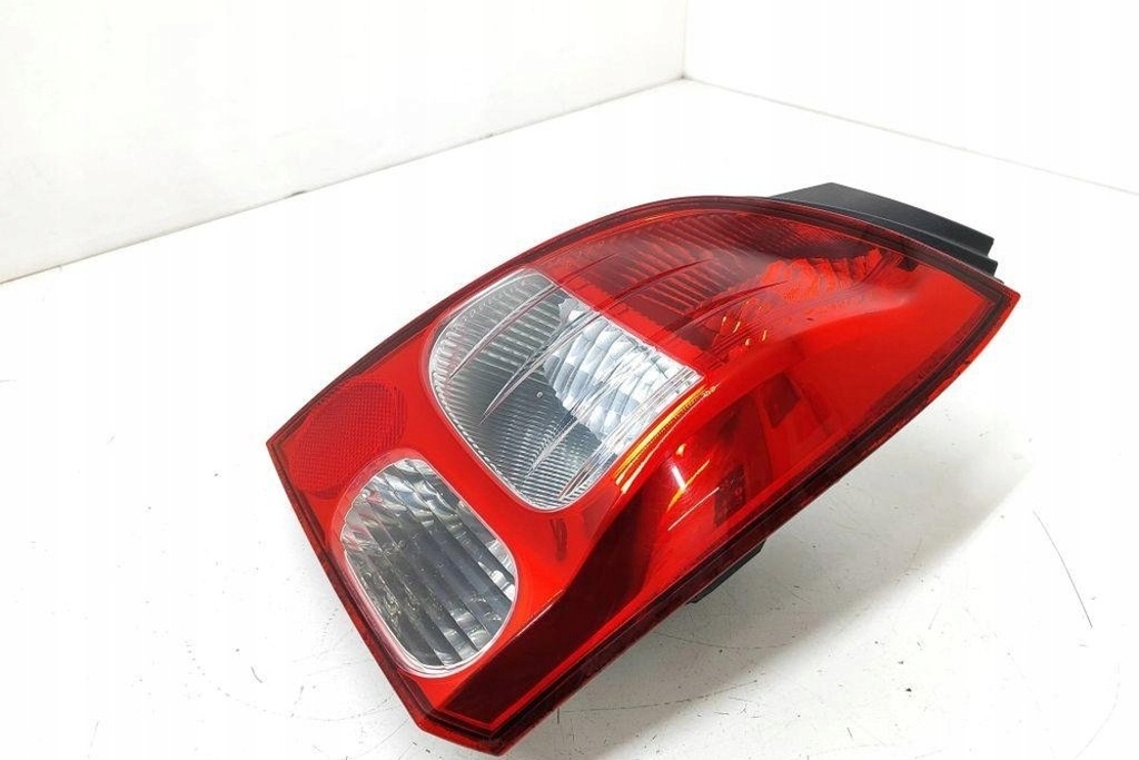фото №8, Лампа правая задняя renault twingo ii cn0_ 8200387889 1.5l дизель 62kw 2010