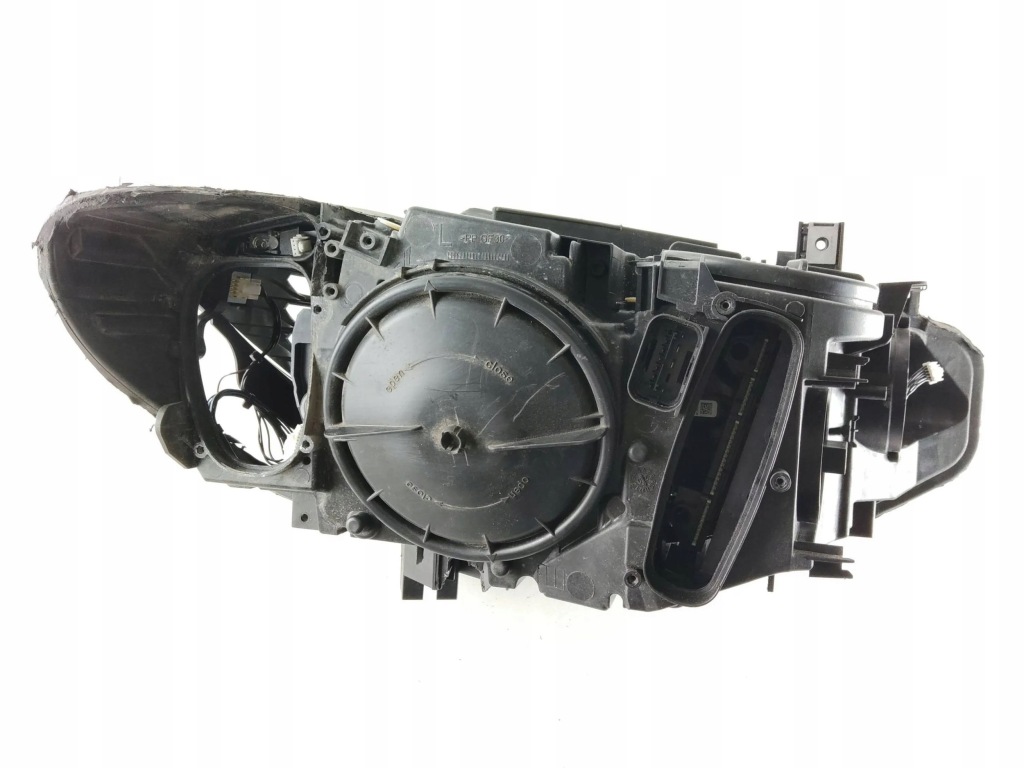 Купити 2016 bmw m3 f80 фара 7377841