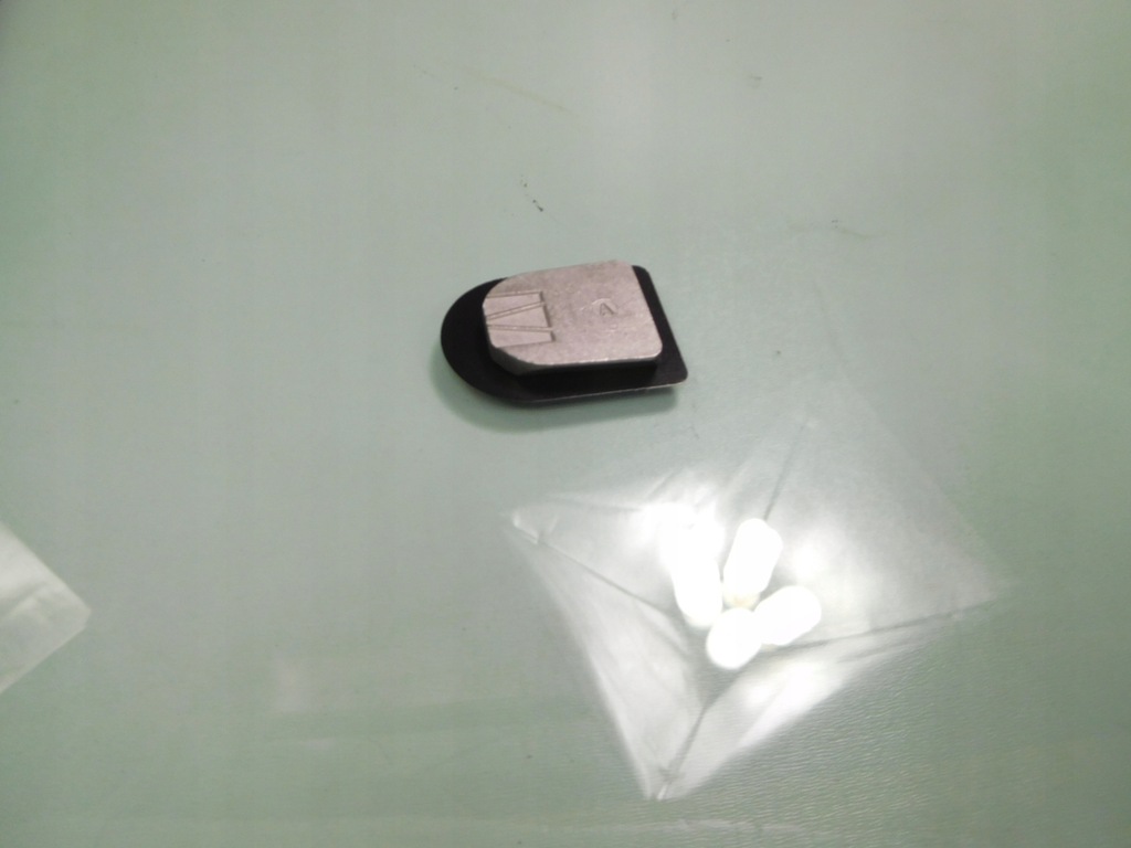 фото №6, Стекло передняя ford cougar coupe 1999- 2001 оригинальный номер 1085535