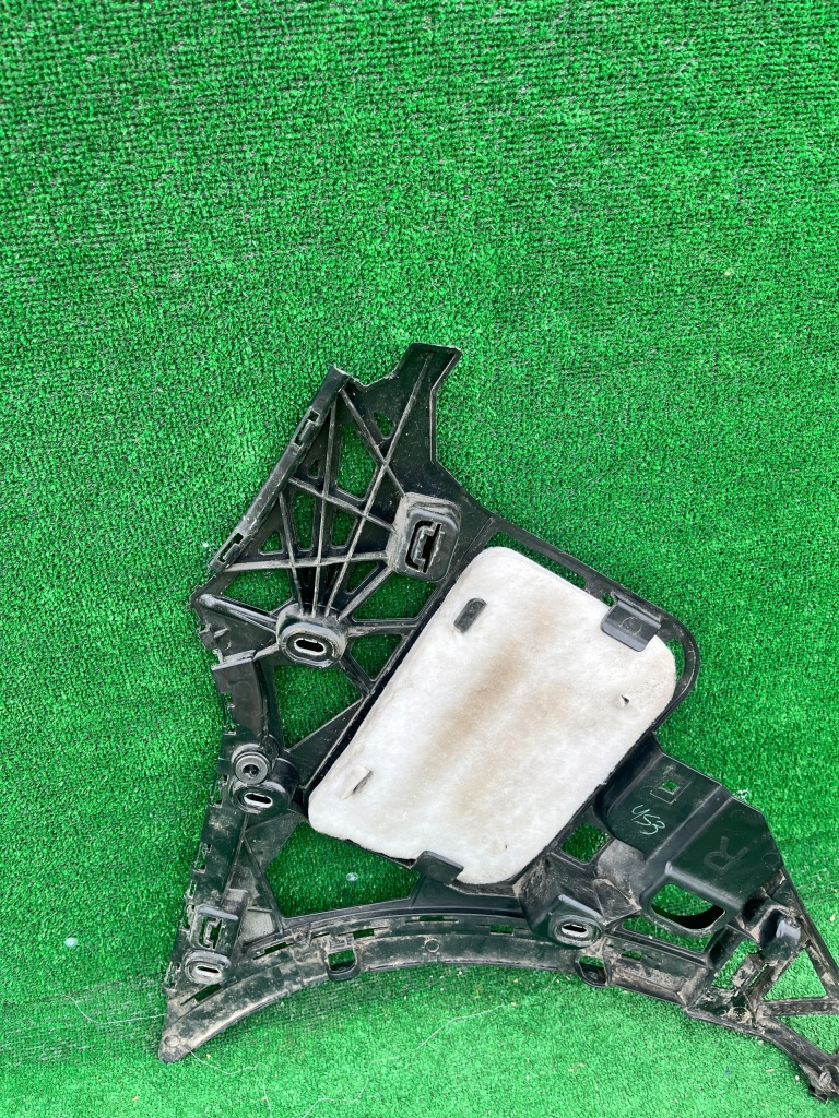 Купить Направляющая бампера правый задний  mercedes gle w292 15-19 a2928850221