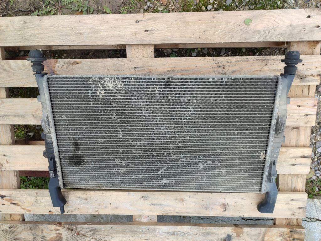 Купити Ford оригінальний номер 6c118005ad радіатор, система охолодження двигуна