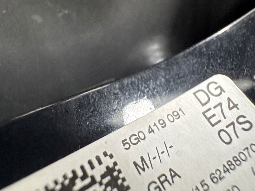 фото №11, Volkswagen golf vii 2015 воздуховод