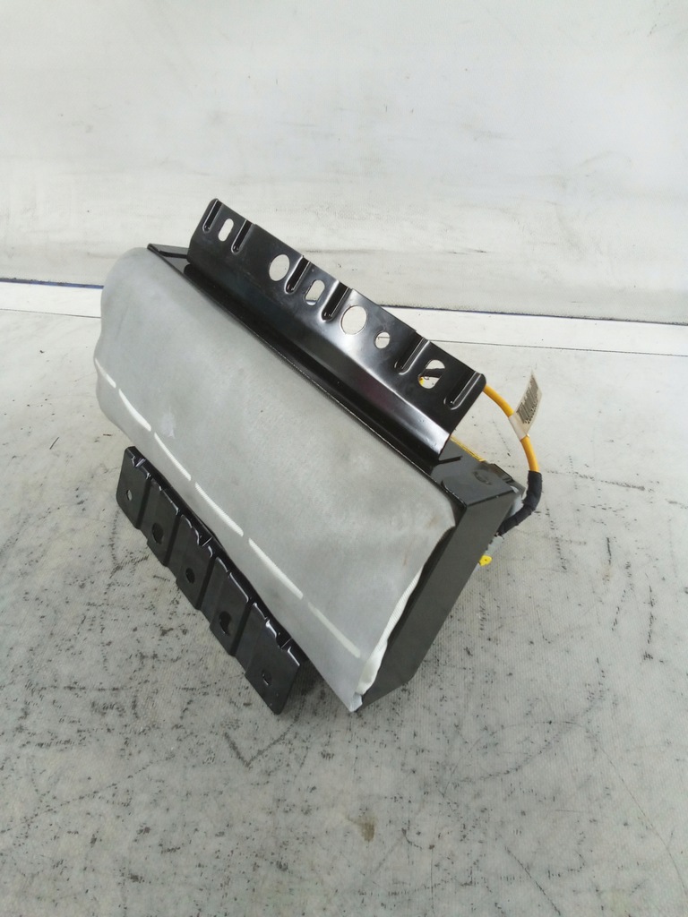 фото №1, E10 подушка пасажира captiva 96817940