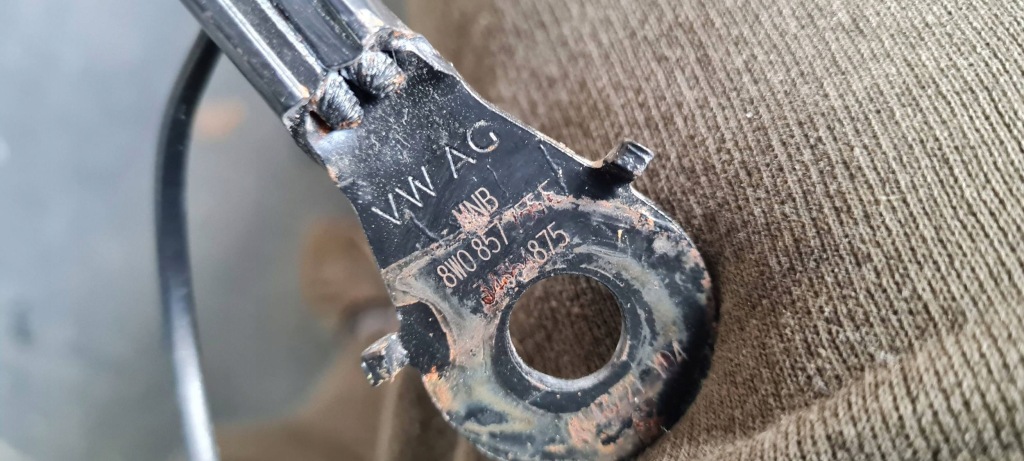 Купити Q3 83a кліпса пряжка поперечина безпеки перед 8w0857755f