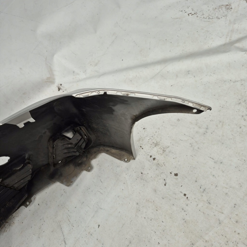 Toyota verso s 10- бампер перед передній решітка 52119-52690 Київ