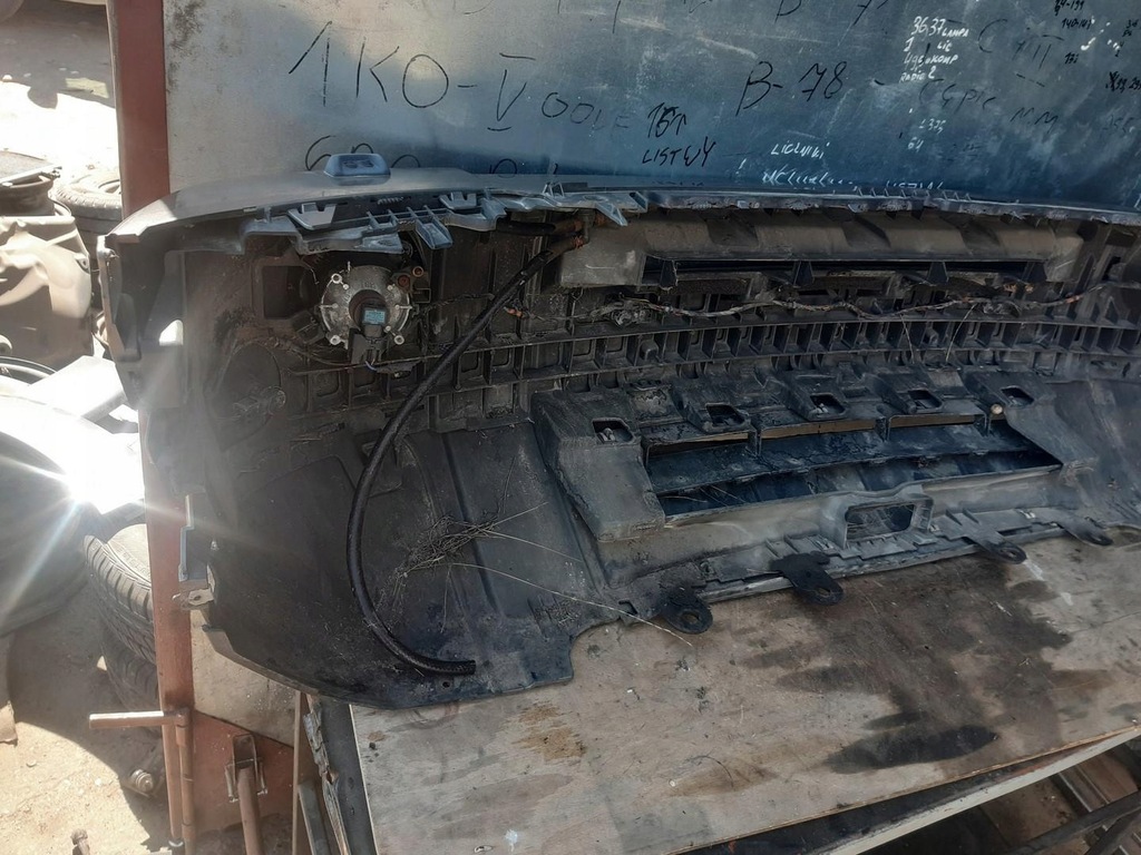 фото №12, Бампер перед lrc907 land rover discovery iii