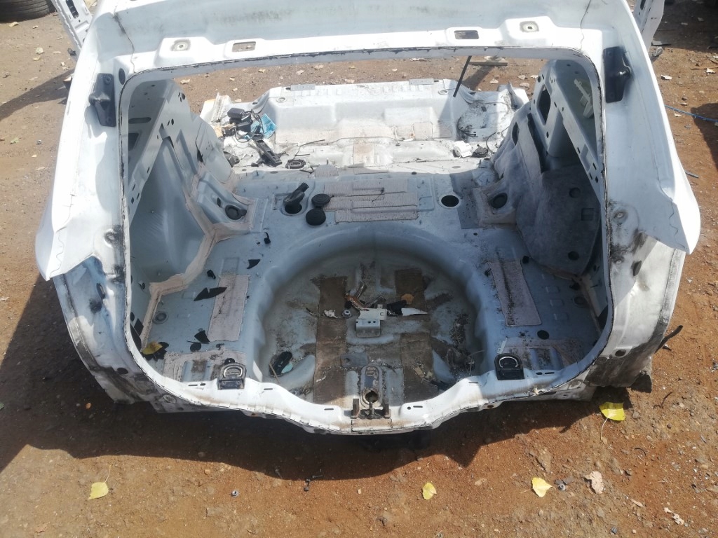 фото №1, Ford mondeo mk5 kombi pas задний поддон