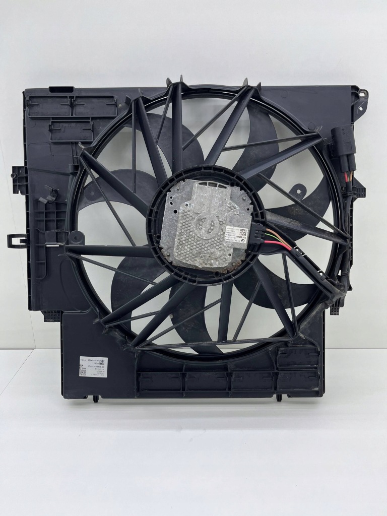 фото №1, Bmw x3 f25 вентилятор радиатора 7562594